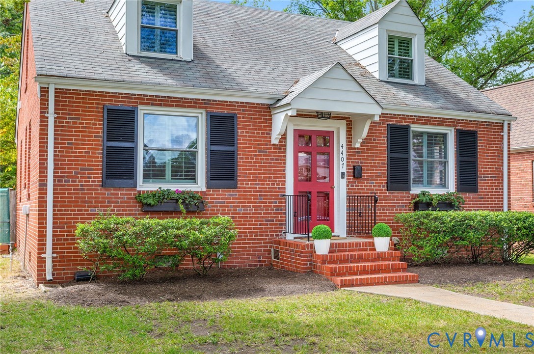 4407 Leonard Pky
