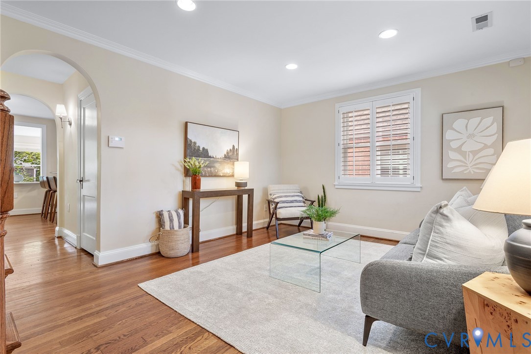 4407 Leonard Pky