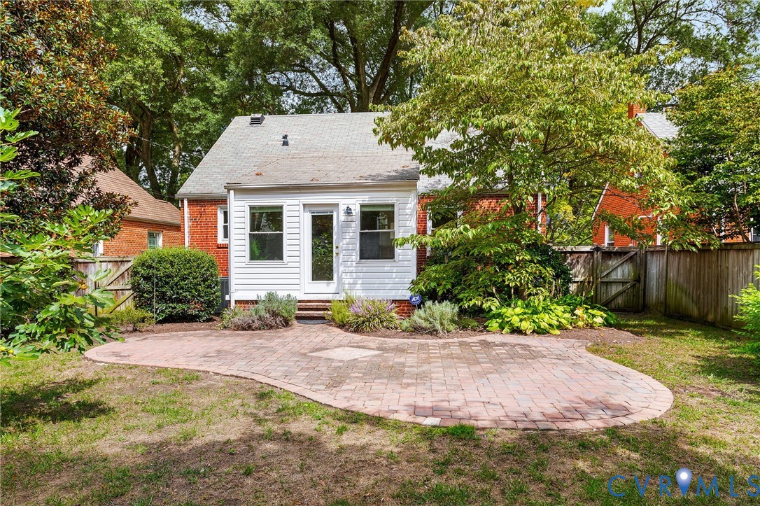 4407 Leonard Pky