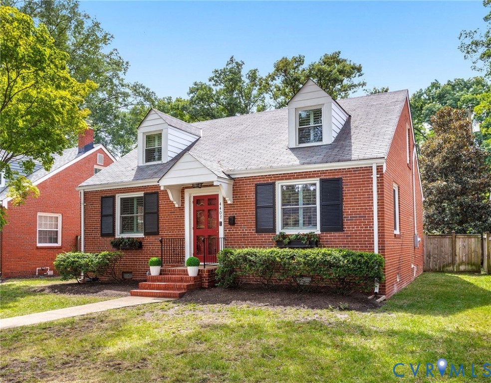 4407 Leonard Pky