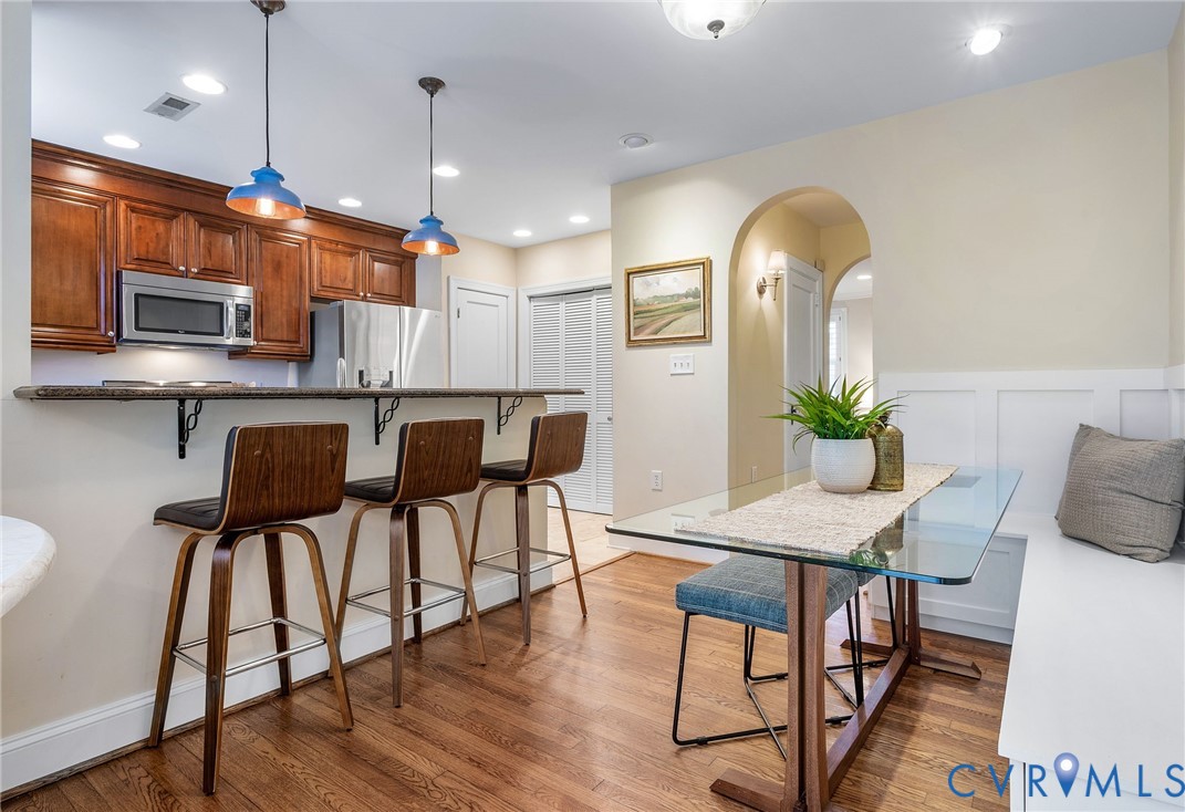 4407 Leonard Pky