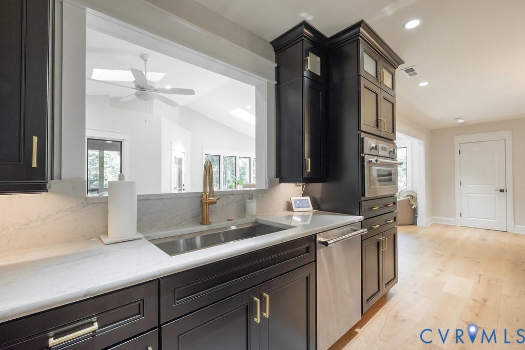 13 Roslyn Hills Dr