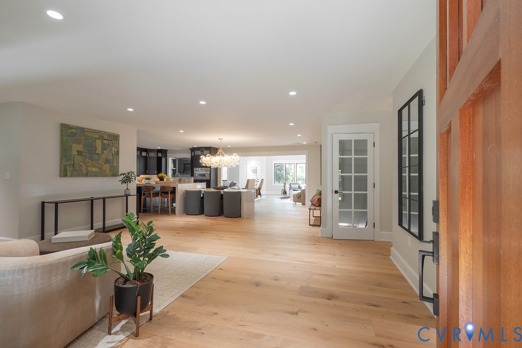13 Roslyn Hills Dr