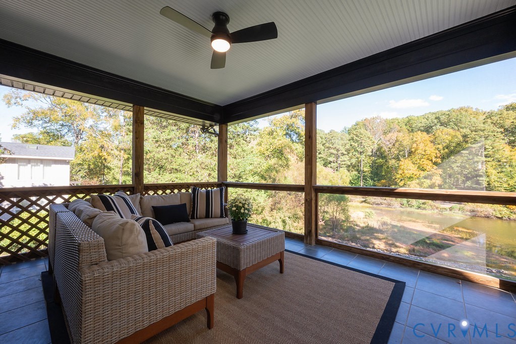 13 Roslyn Hills Dr
