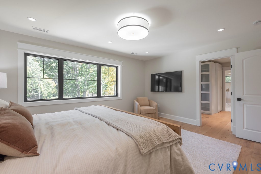 13 Roslyn Hills Dr