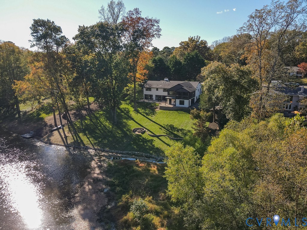 13 Roslyn Hills Dr
