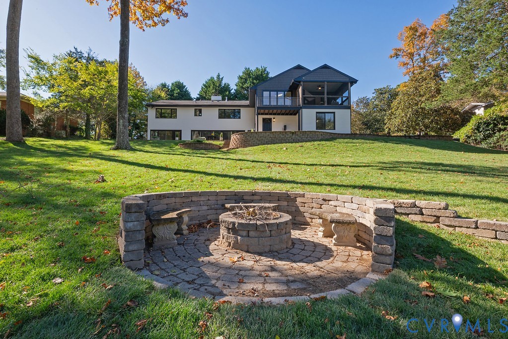13 Roslyn Hills Dr