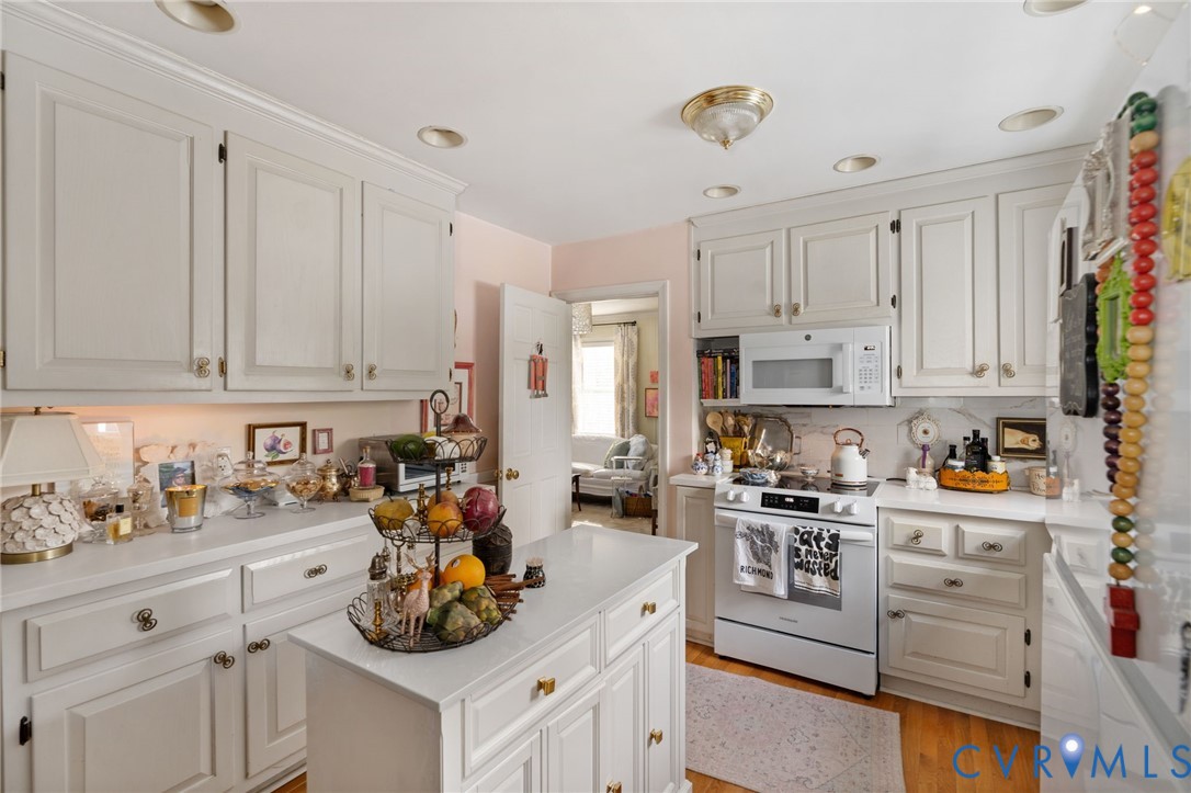 508 Cokesburg Ln