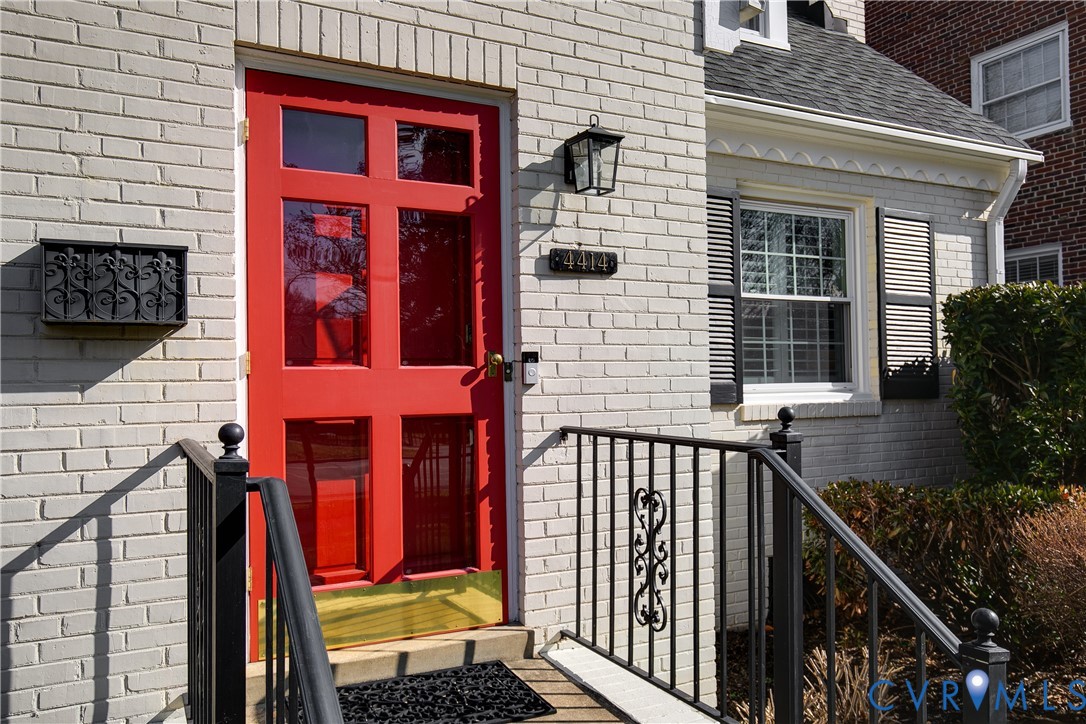 4414 Park Ave