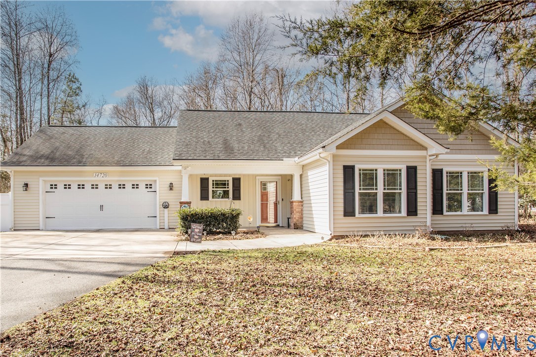 14720 Gamblers Cove Ln