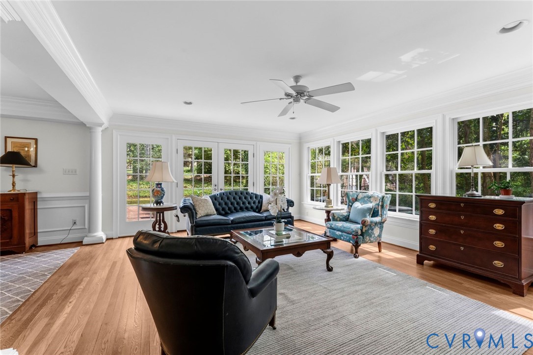 16 College Rd