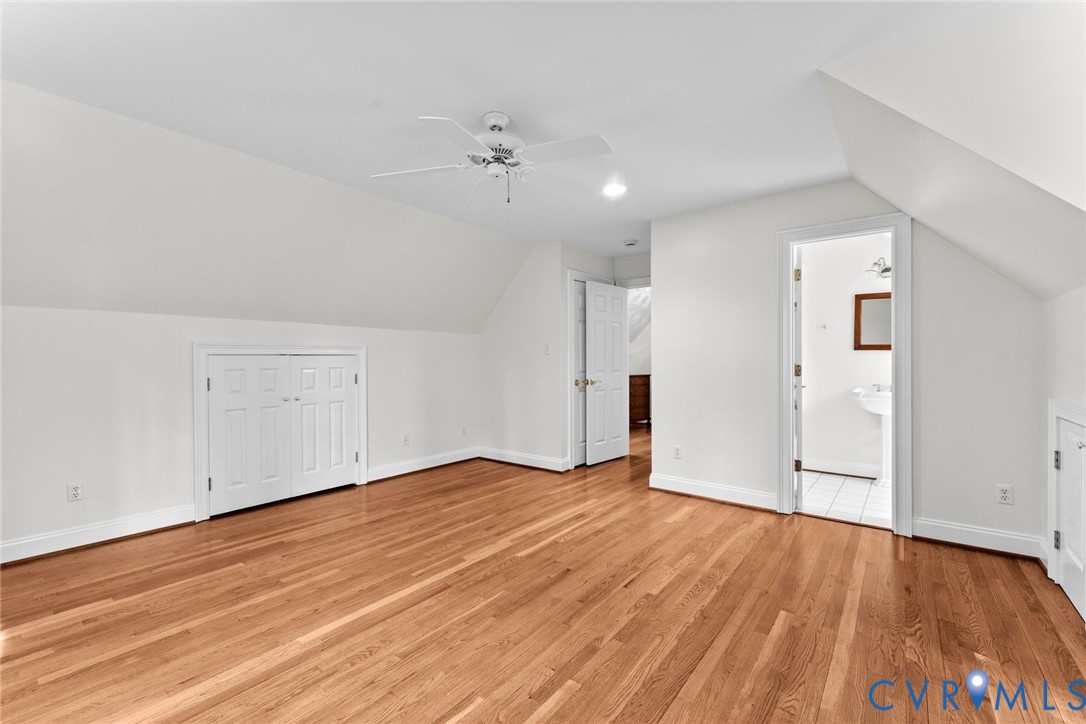 16 College Rd