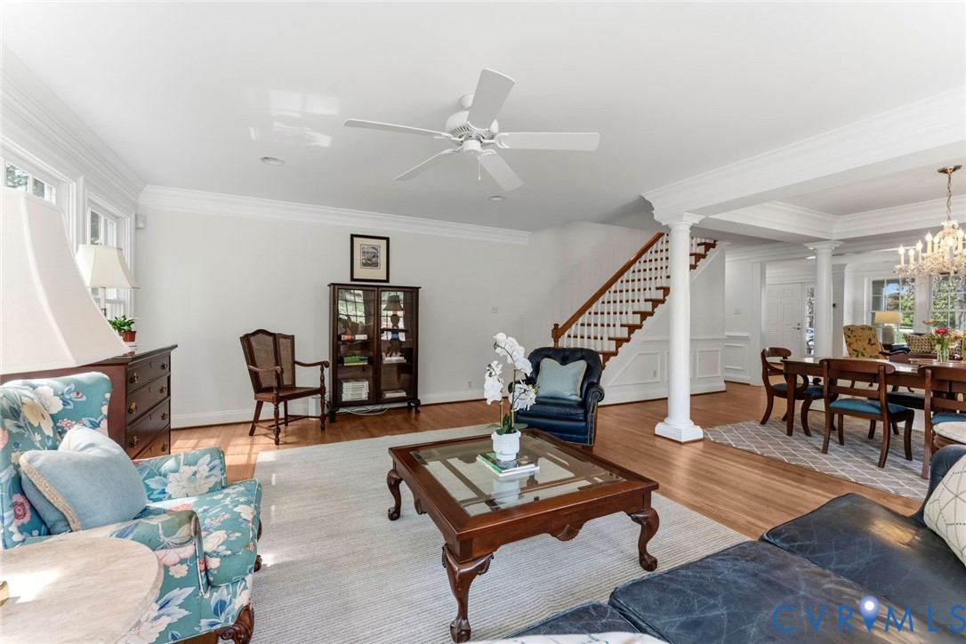 16 College Rd