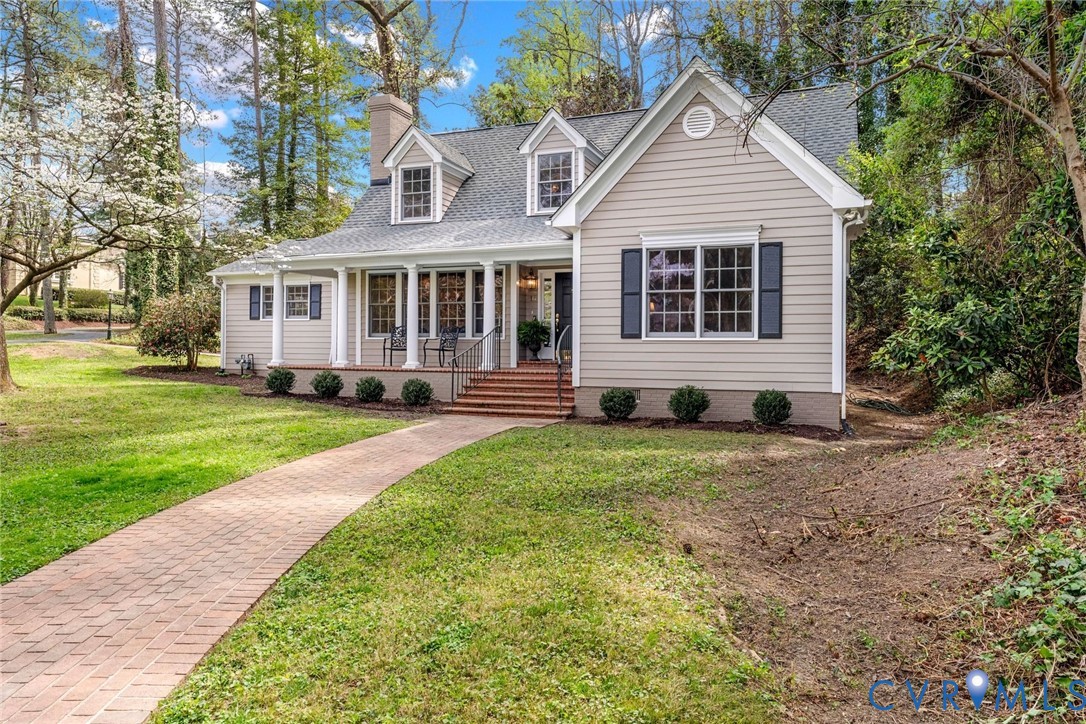 16 College Rd