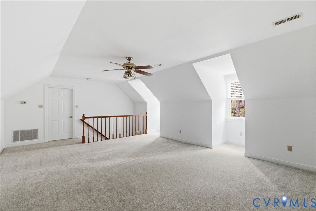 405 Hickory Dr