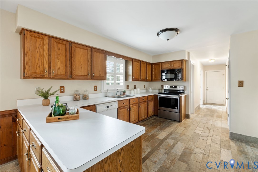 405 Hickory Dr