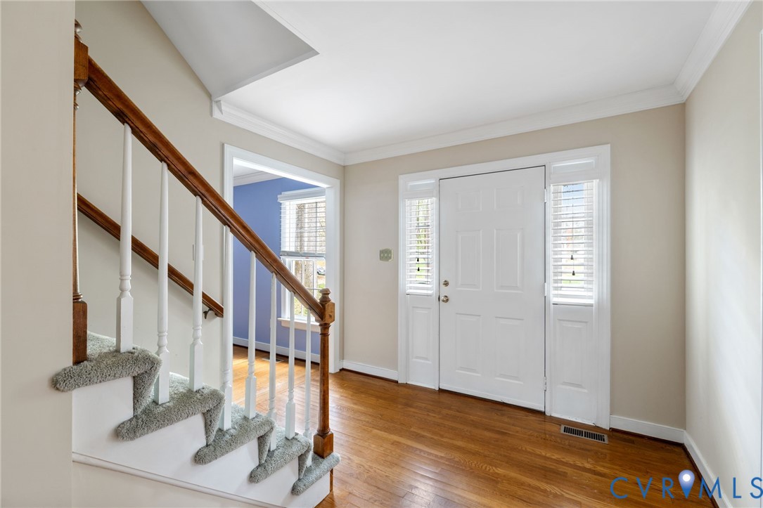 405 Hickory Dr