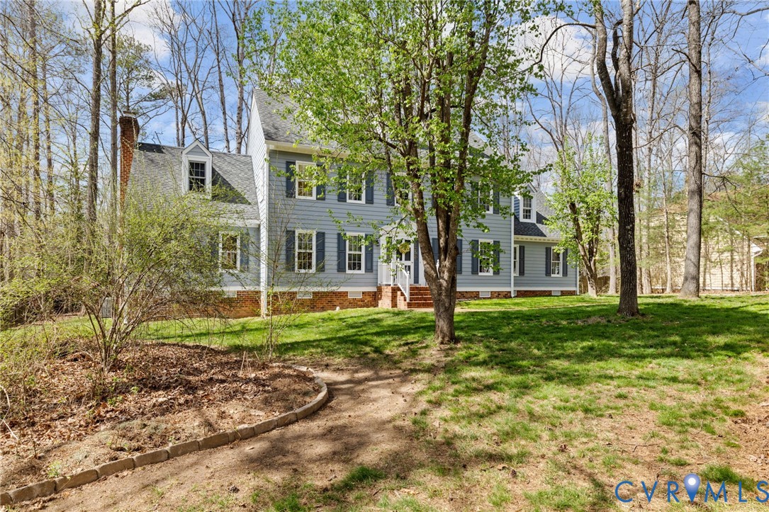 405 Hickory Dr
