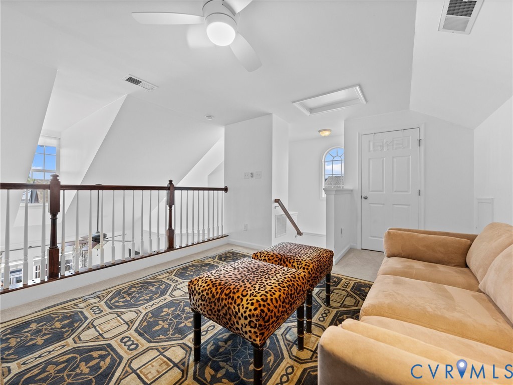 3806 Pumpkin Seed Ln