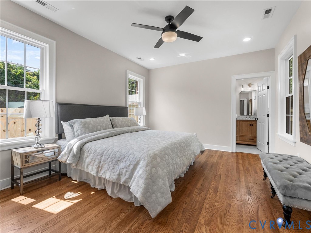 906 Maple Ave