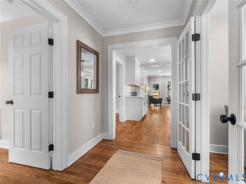 906 Maple Ave