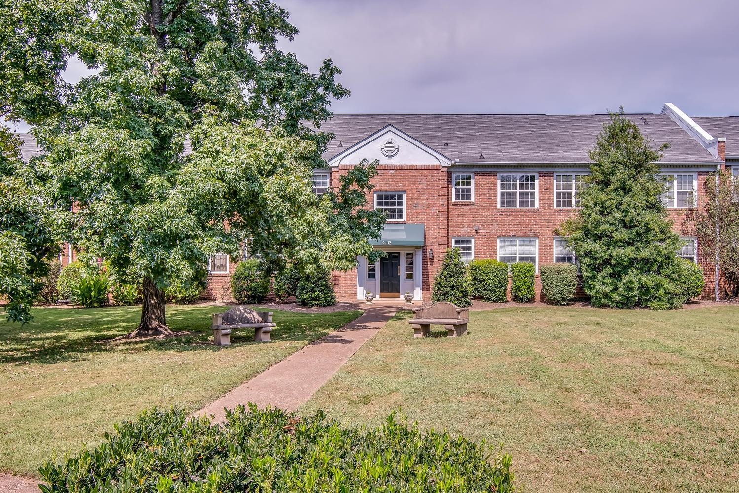 1112 Clifton Ln Unit: 10