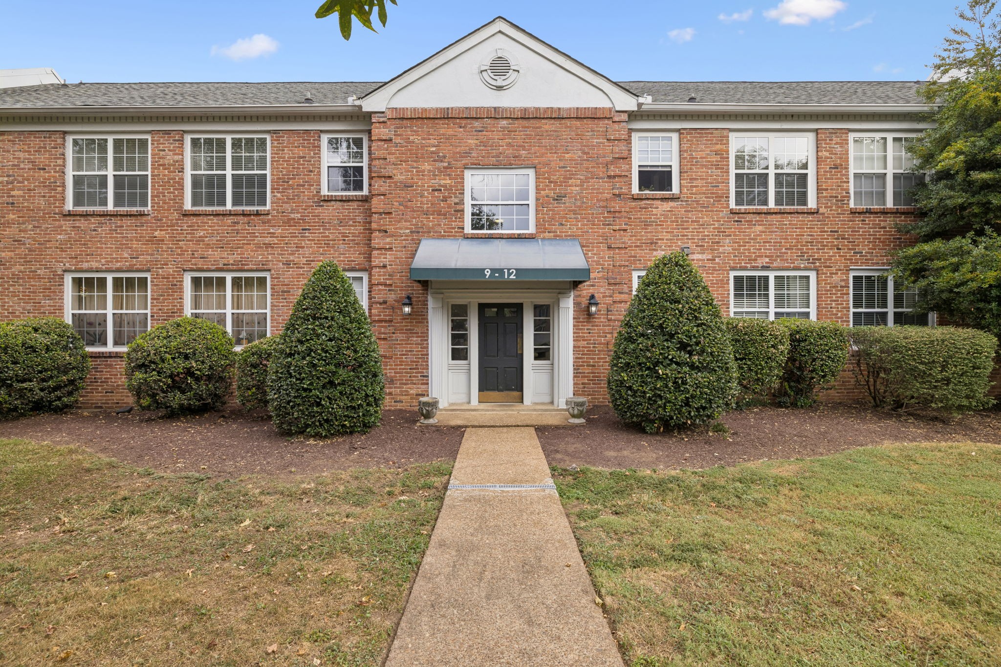 1112 Clifton Ln Unit: 10