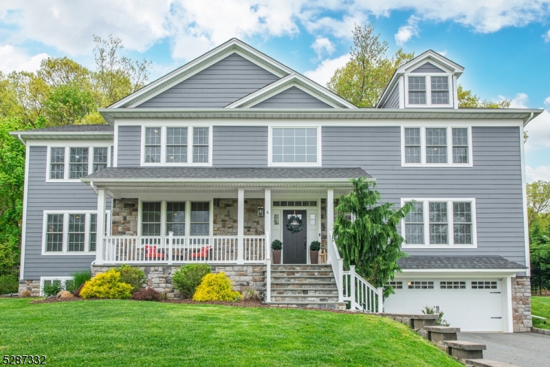 4 Cliffside Dr