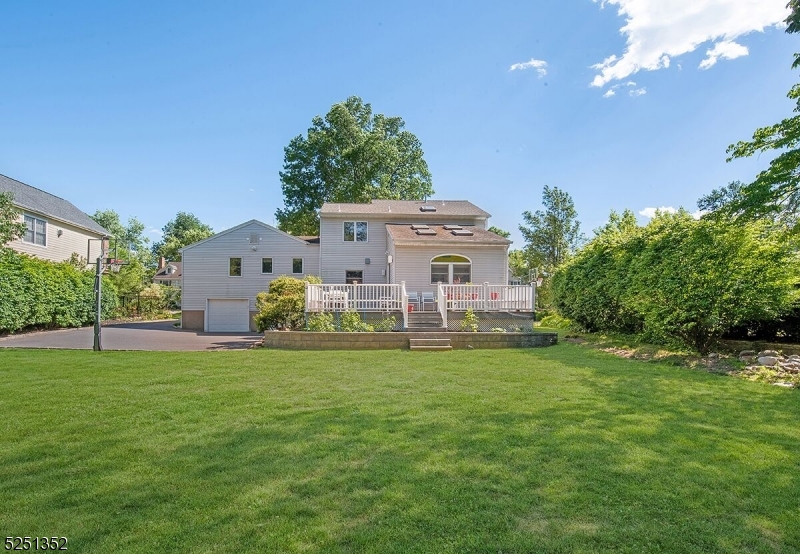 74 Browning Rd