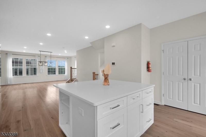 32 Gala Ct