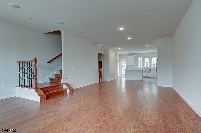 15 Braeburn Ct