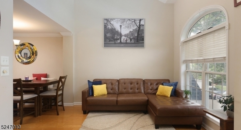 107 Donato Cir