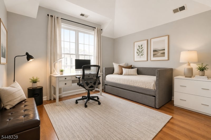313 Edmonton Ct