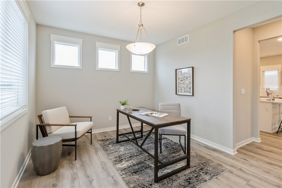 375 NW Woodmoor Drive