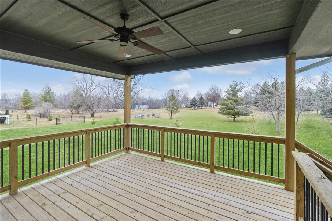 375 NW Woodmoor Drive