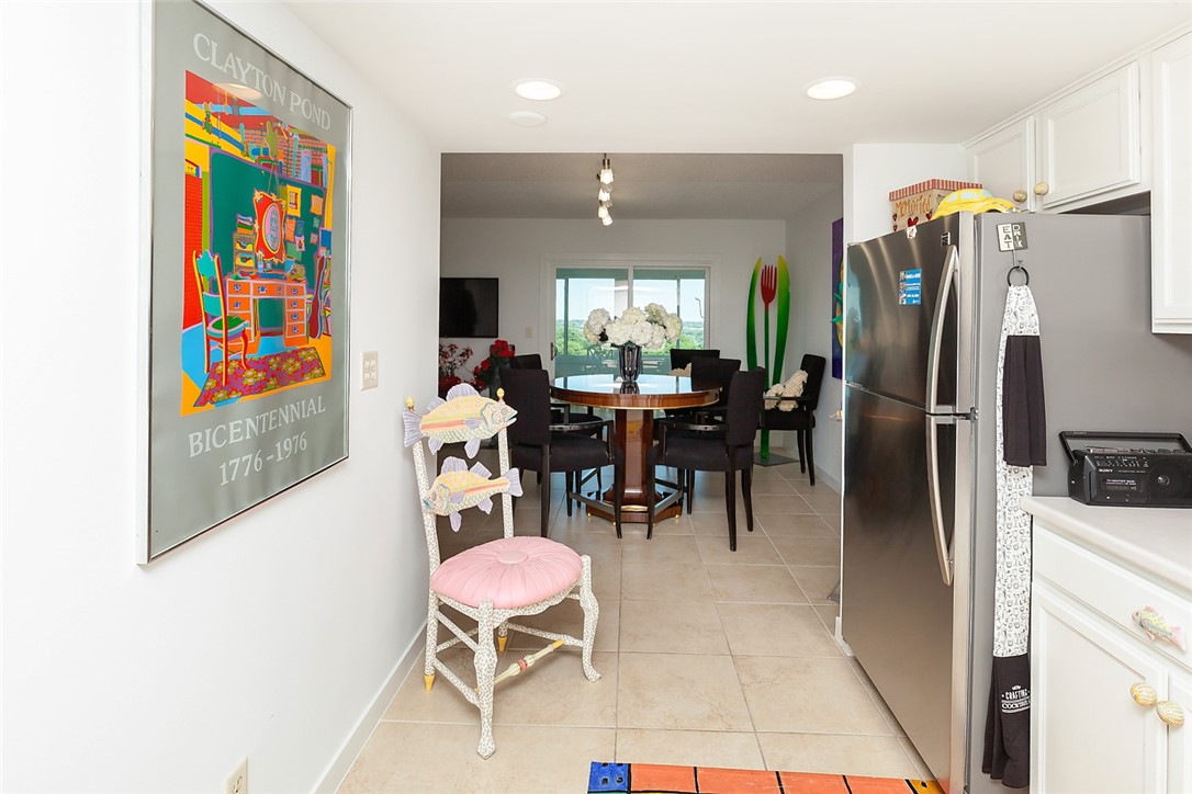 3131 Fleur Drive 904