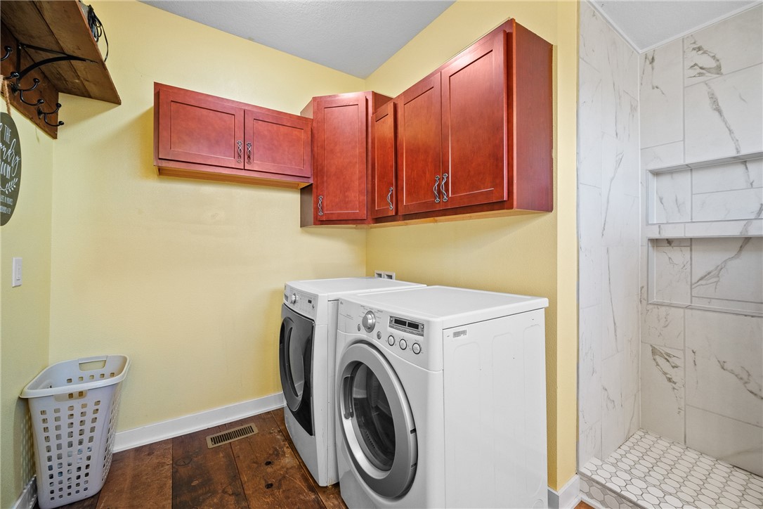 2826 Indianola Avenue