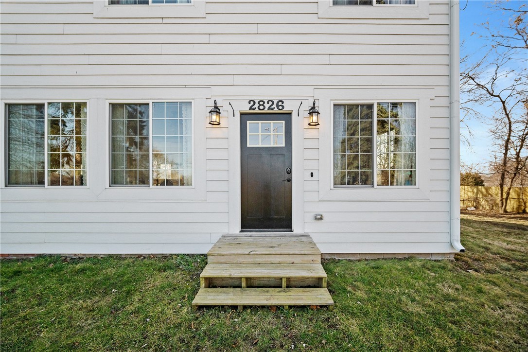 2826 Indianola Avenue