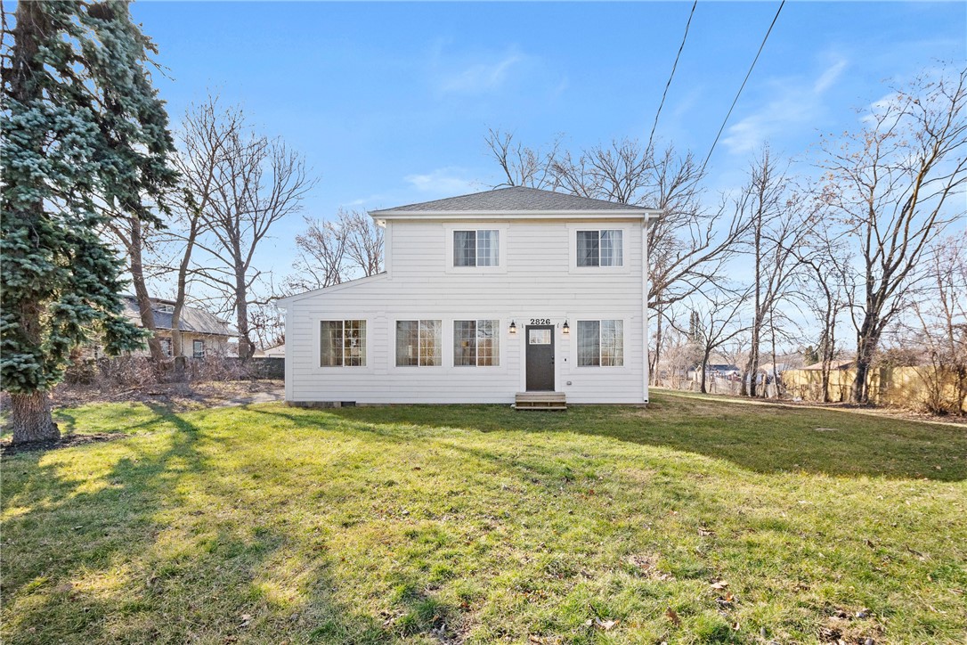 2826 Indianola Avenue