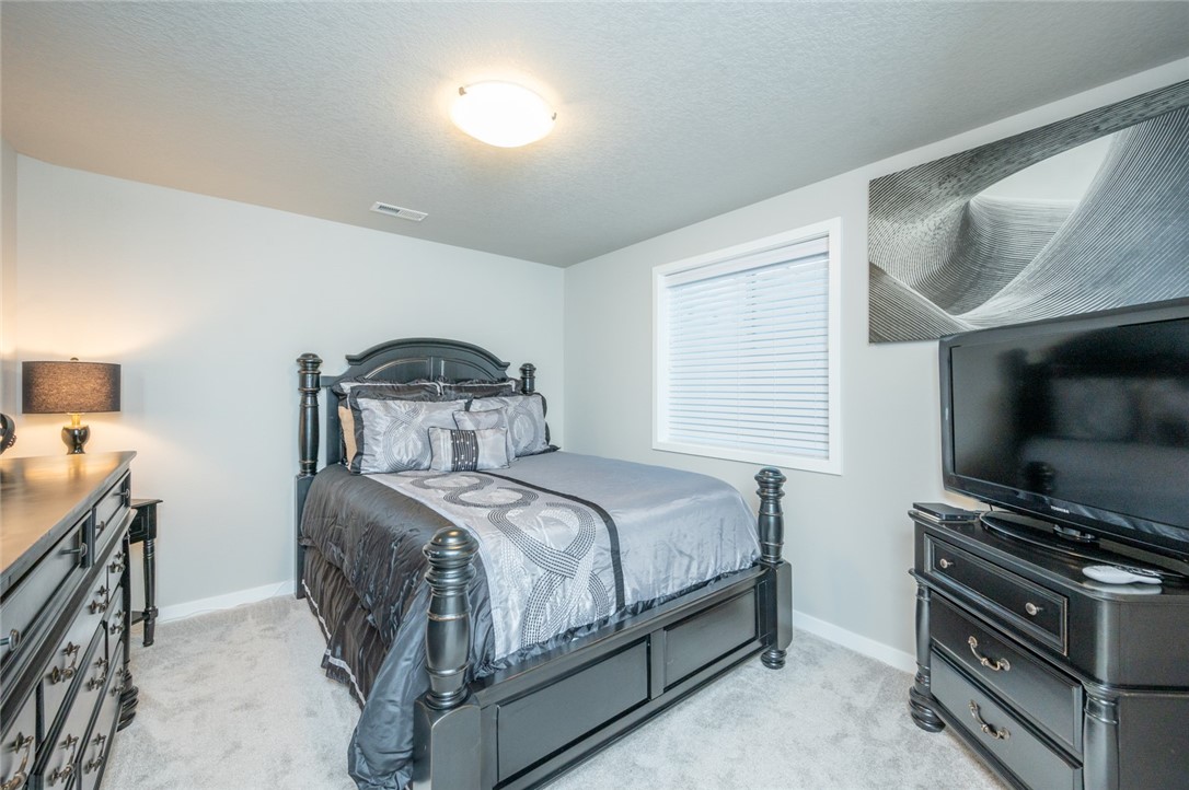 2612 NW Beechwood Street