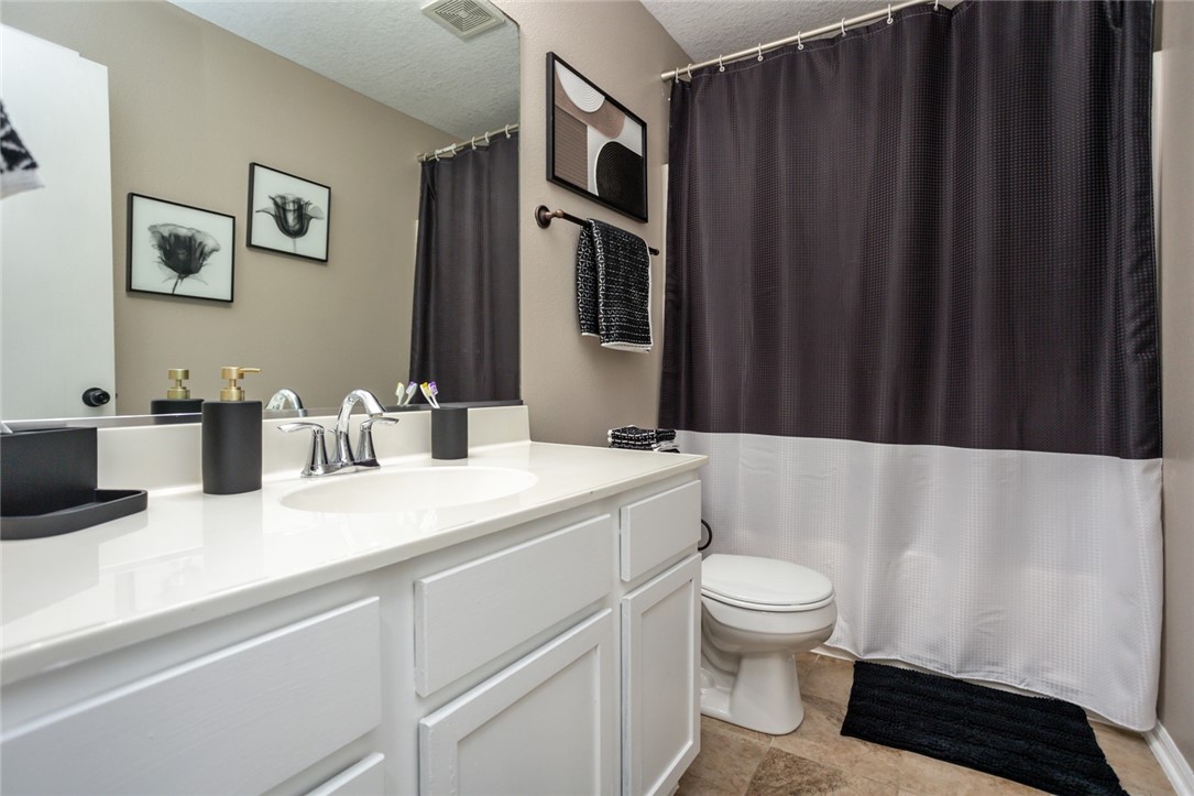 3805 SW Westview Drive