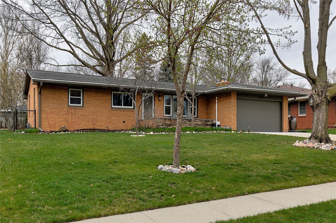 2908 Beverly Drive