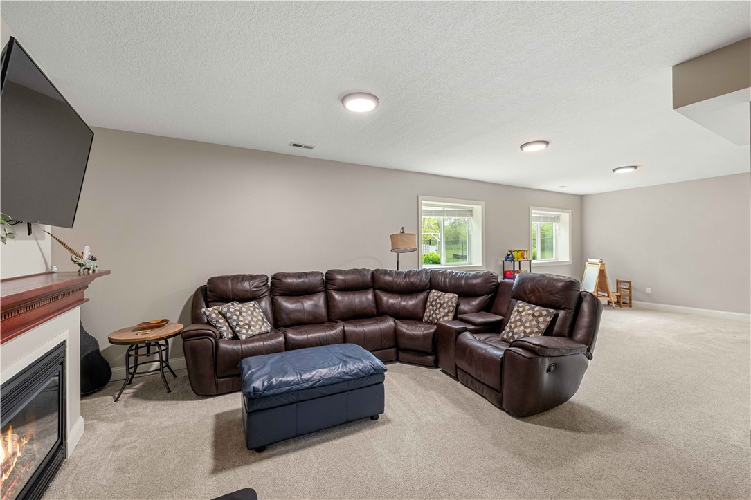6531 NE 9th Court