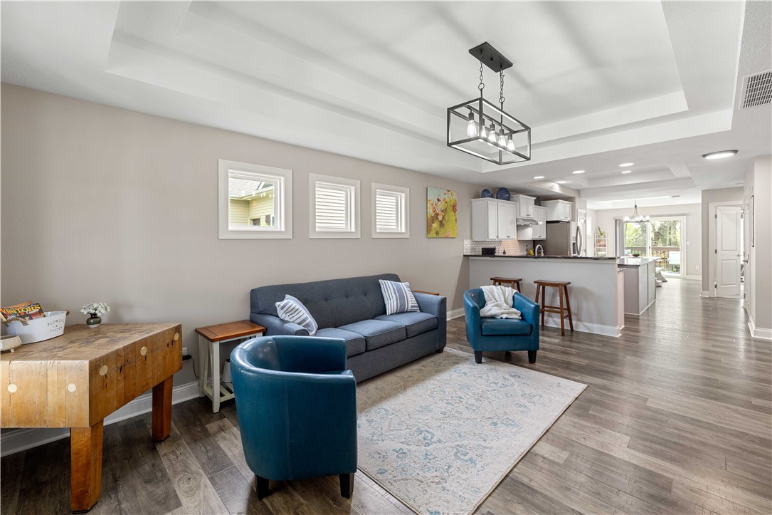 6531 NE 9th Court