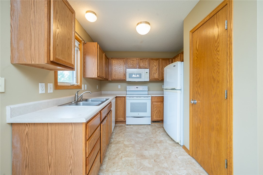 3124 SE Magnolia Drive