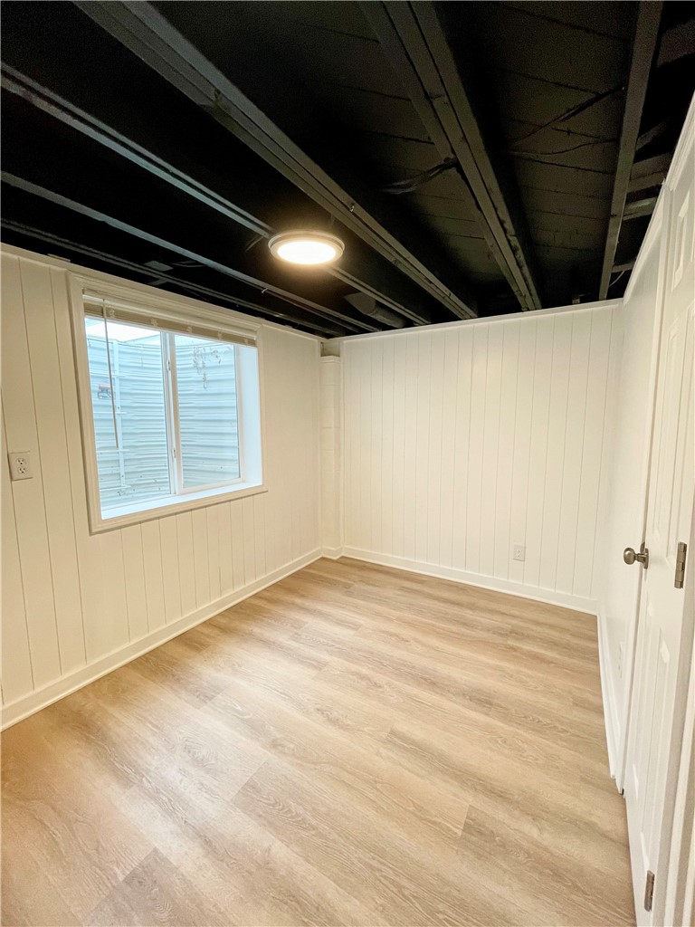 8056 Ridgeview Drive