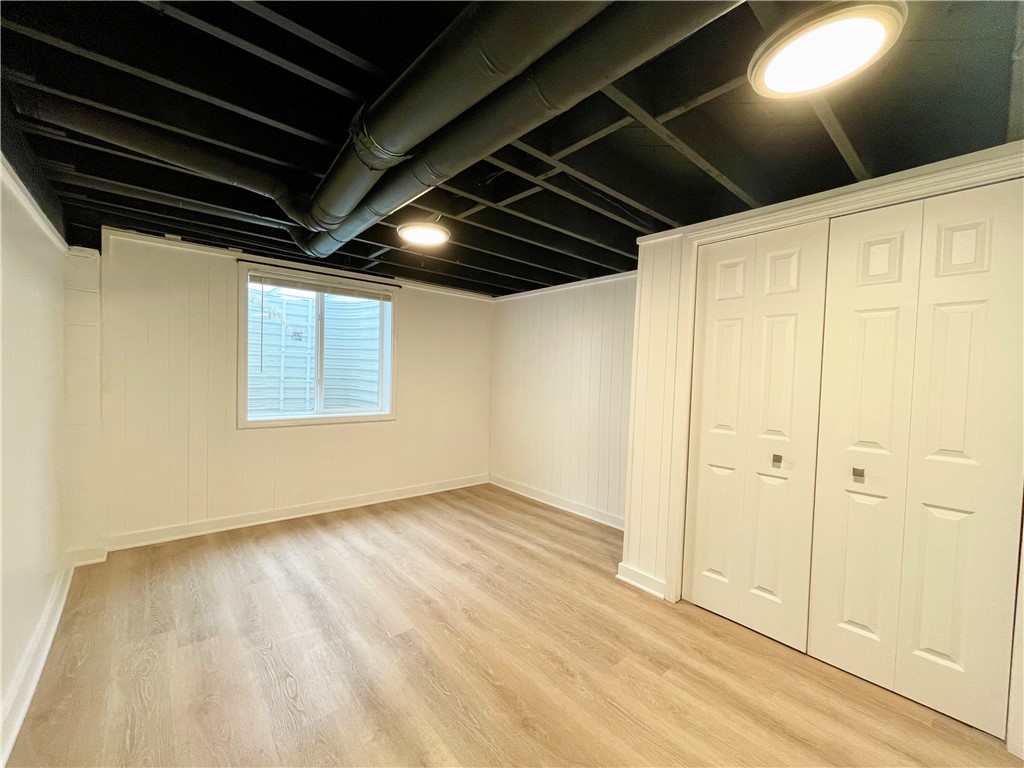 8056 Ridgeview Drive