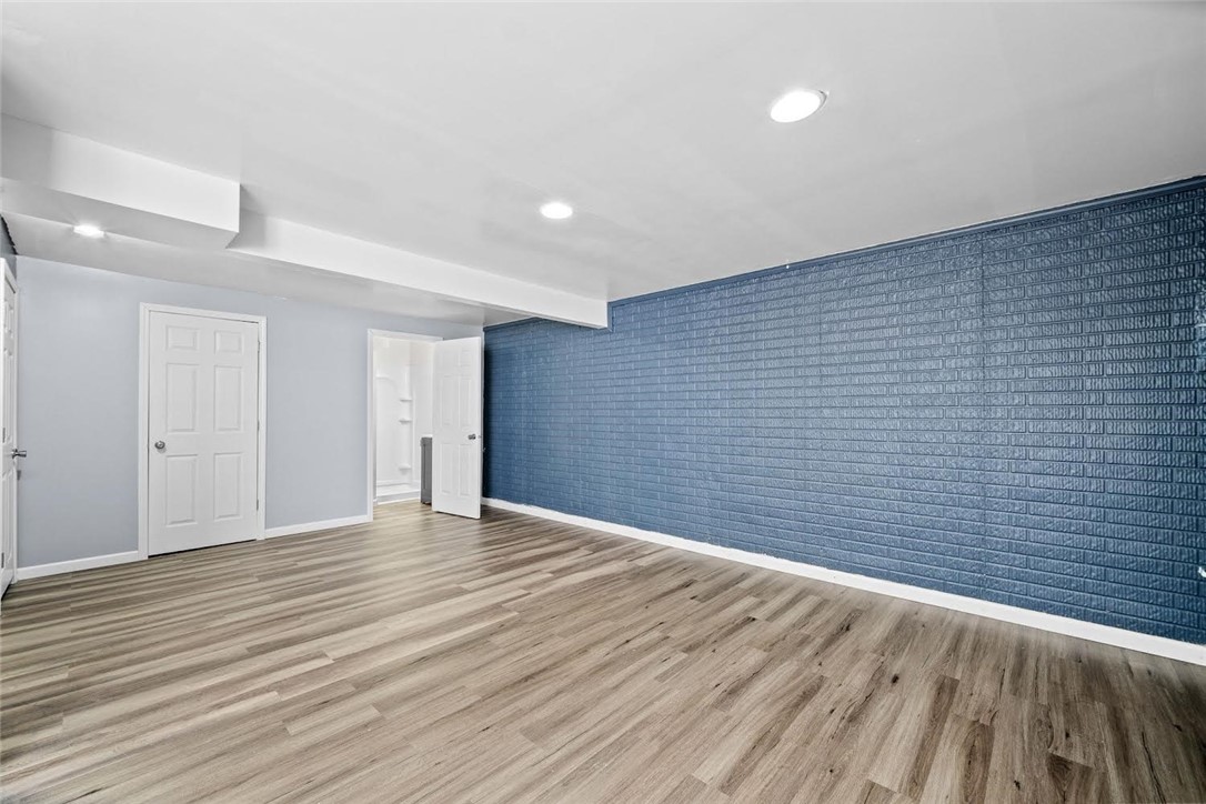 2631 NW Heritage Avenue