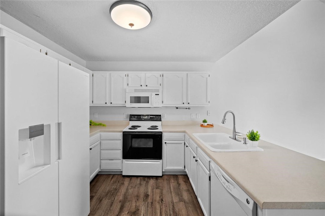 2631 NW Heritage Avenue