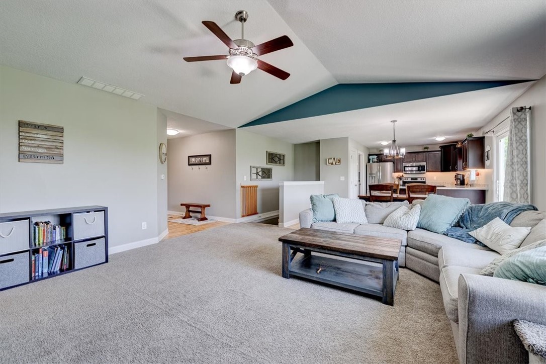 1627 Rutherford Court SW
